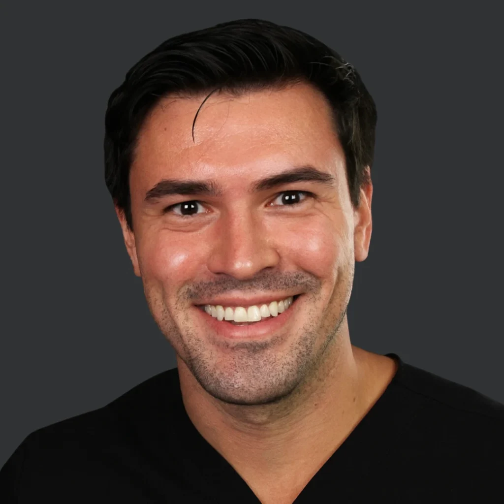 Dr. Aaron Berger, DDS - Implant dentist in Reno, NV at Smile Now Reno Dentures and Implants.